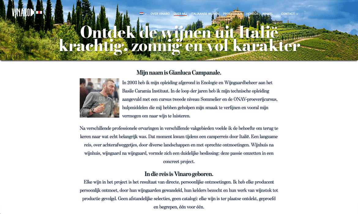 Hero header with a sunlit Italian vineyard and the Dutch slogan about Italian wines: 'Ontdek de wijnen uit Italië krachtig, zonnig en vol karakter'